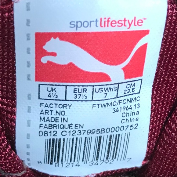 Puma Classic Suede Sneaker - Picture 7 of 7